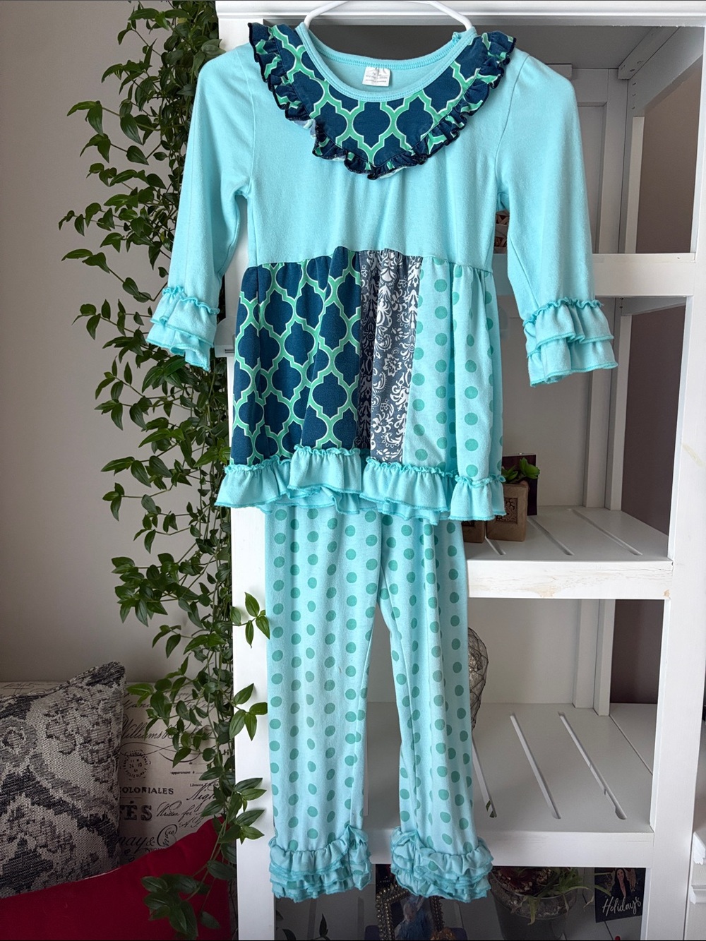 Source Unknown Aqua Patchwork Ruffle 2-pc Set